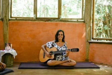 CURSOS QUE NASCERAM COM A LEITURA DA AURA: O CANTO CURADOR