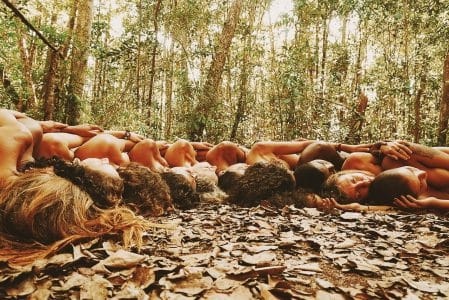 Reconhecendo o imenso poder criativo do feminino