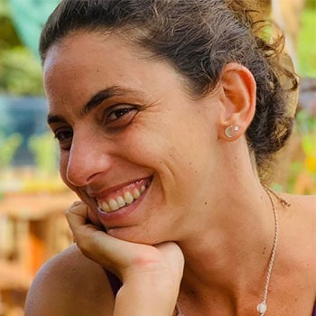 terapeuta-julia-bertolini-da-aura